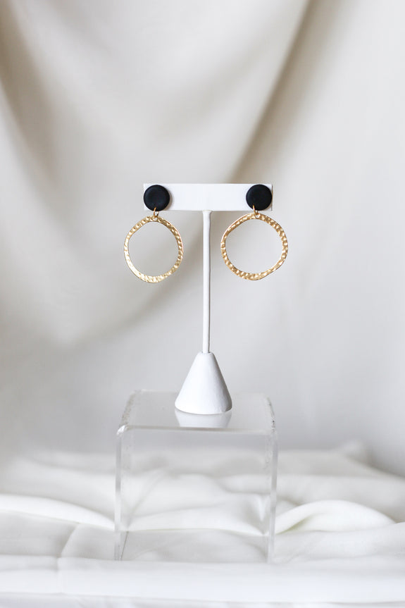 Cait Hoop Earrings